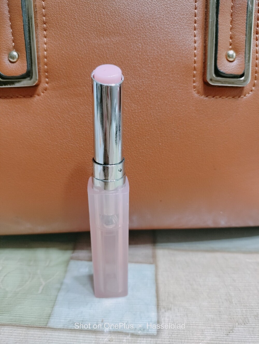 PH Changing Hydrating Pink Lip Balm